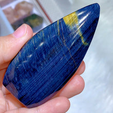 Load image into Gallery viewer, blue tiger eye flame
