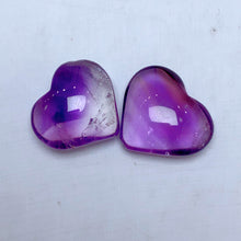 Load image into Gallery viewer, very cute small amethyst heart
