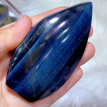 Load image into Gallery viewer, blue tiger eye flame
