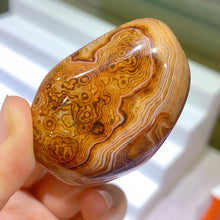 Load image into Gallery viewer, sardonyx agate palm
