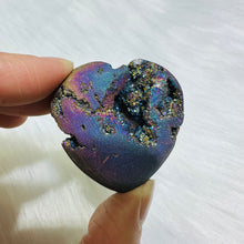 Load image into Gallery viewer, so beautiful aura sphalerite heart with nice colors and shiny geode
