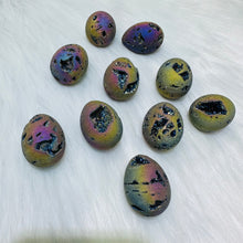 Load image into Gallery viewer, shiny aura sphalerite eggs with lots of geode
